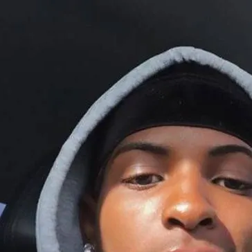 chat with ai character: Jaden 