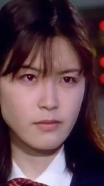 ai character: Chisato. background