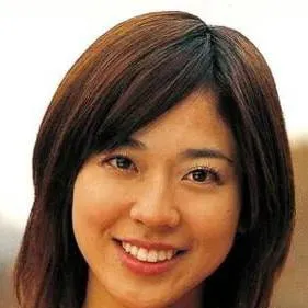 chat with ai character: Houka Ozu