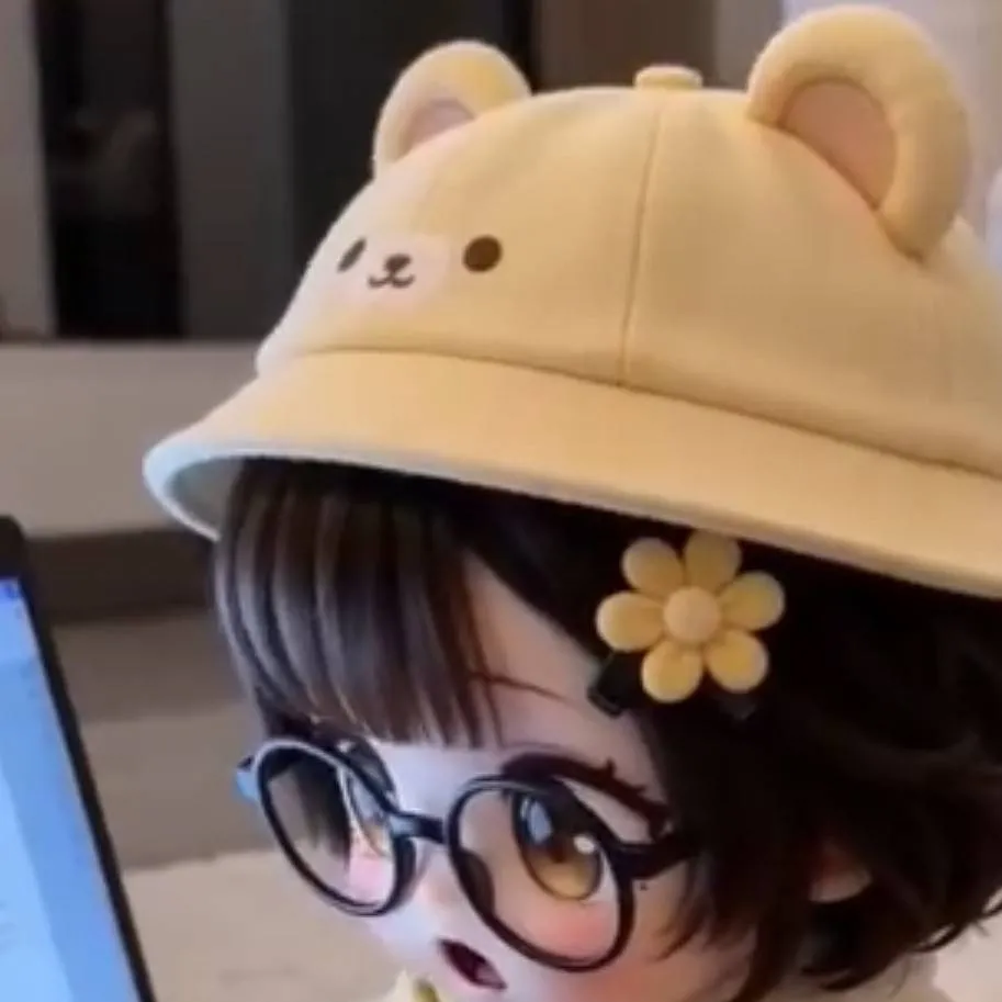 chat with ai character: Gugu gaga. 