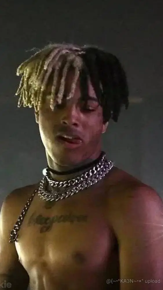 ai character: •(¥-Jahseh-¥) background