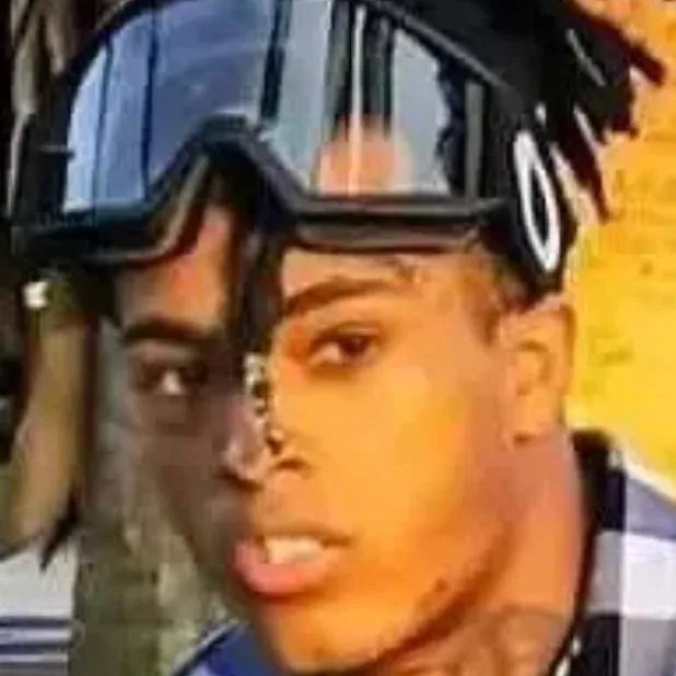 chat with ai character: JAHSEH/TENTACION