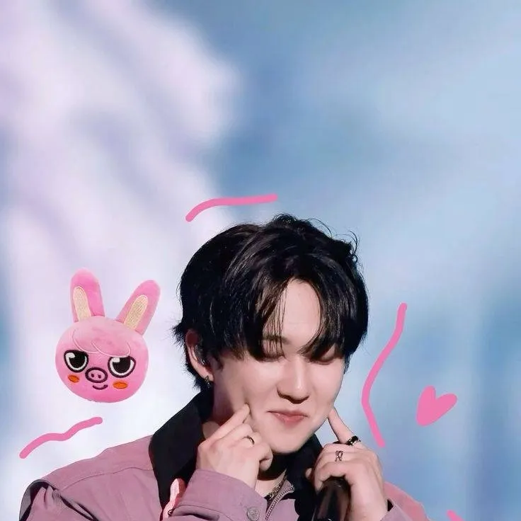 chat with ai character: ChangBin 