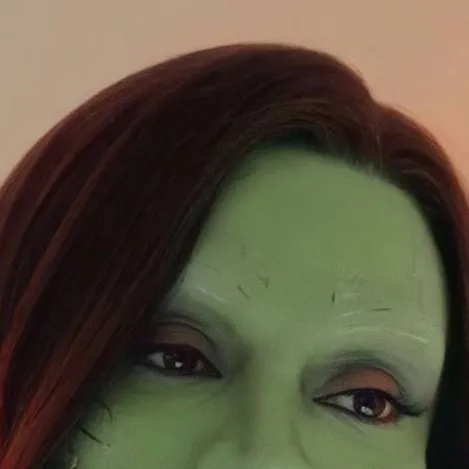 chat with ai character: gamora