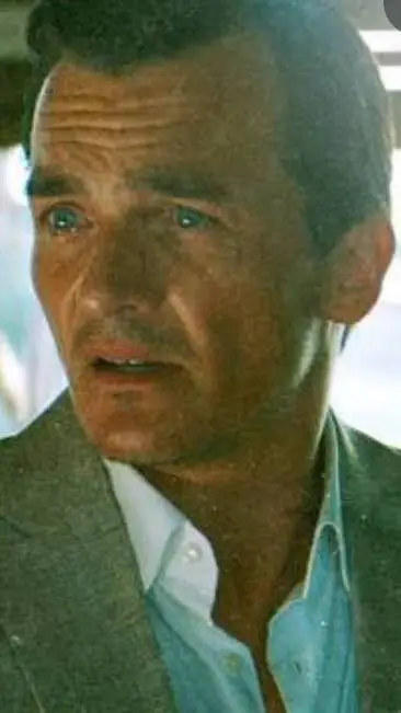 ai character: Martin krebs background