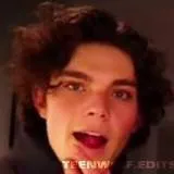 chat with ai character: Vince Mantis 