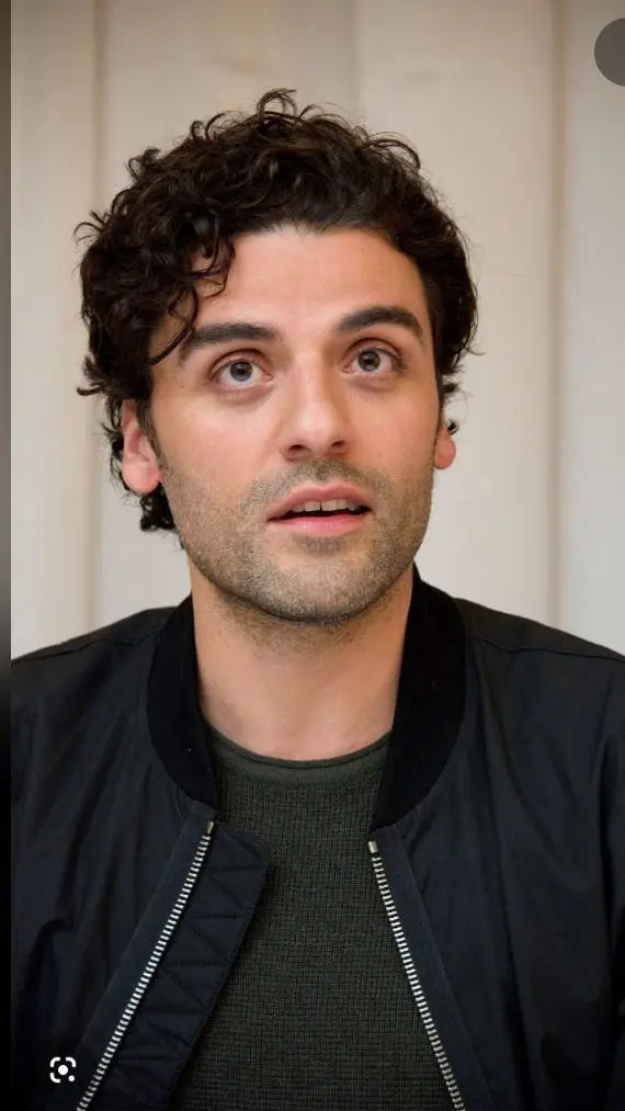 ai character: Oscar Isaac background