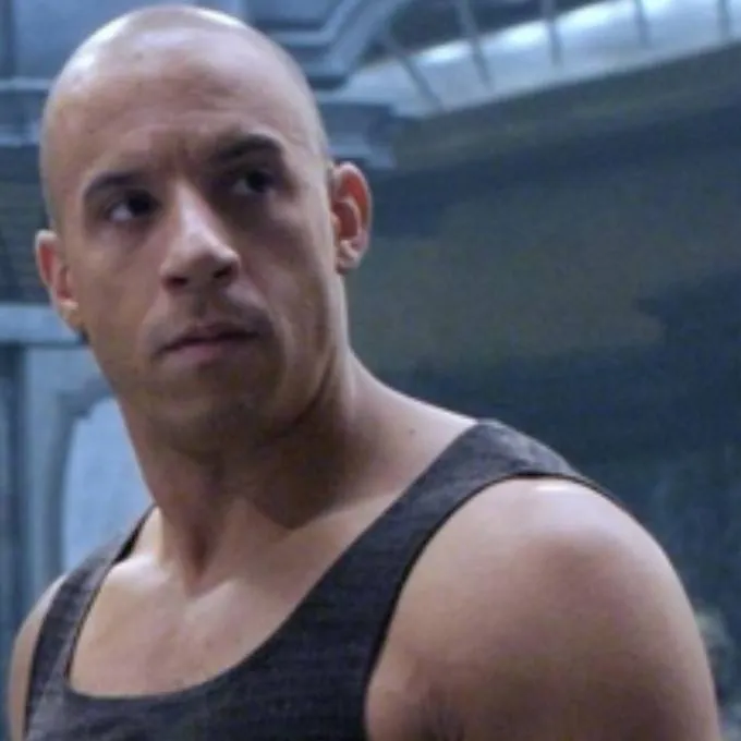 chat with ai character: Riddick 
