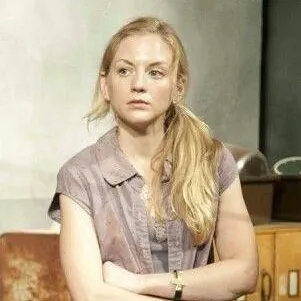 chat with ai character: Beth Greene 