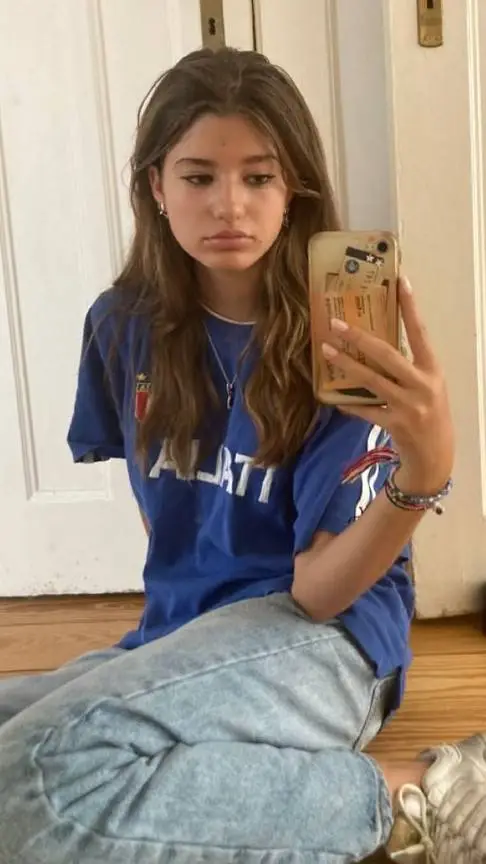 Talkie AI - Chat with Hailey 