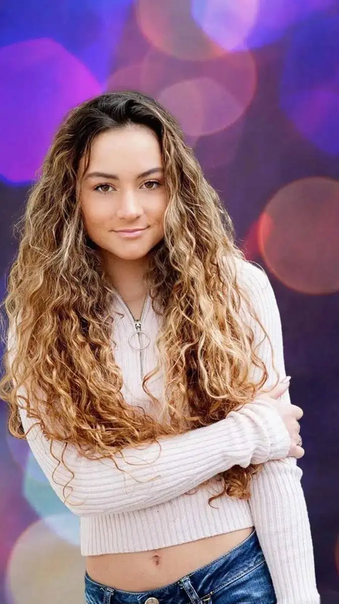 Talkie AI - Chat with Gabriela or Gabby 