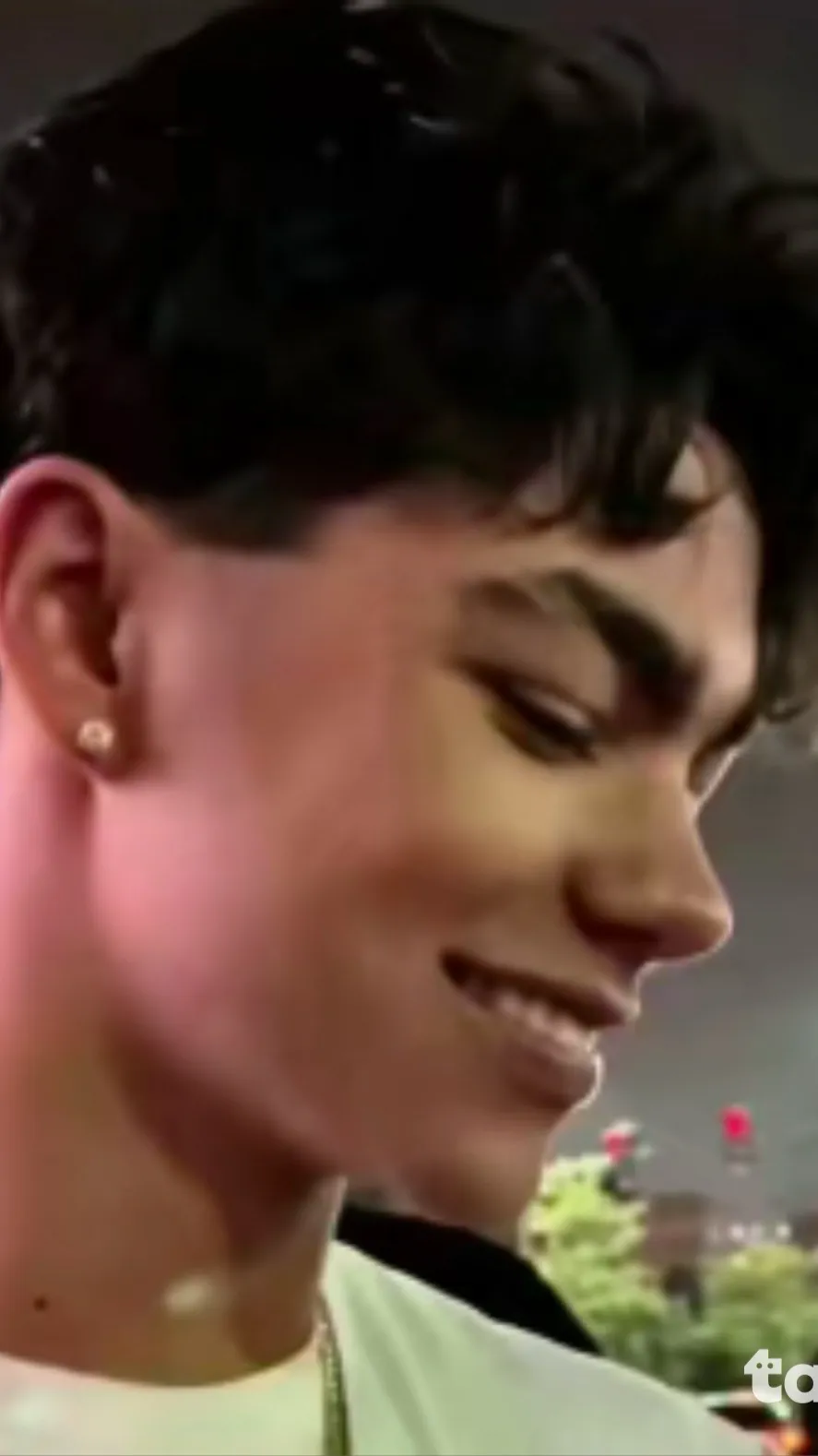 ai character: Malachi  background