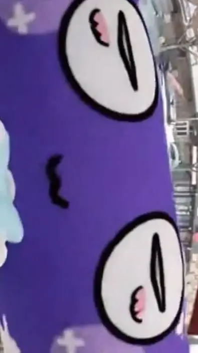 ai character: I hate this Cosmo background