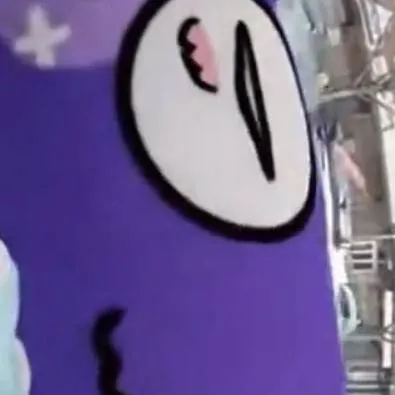 chat with ai character: I hate this Cosmo