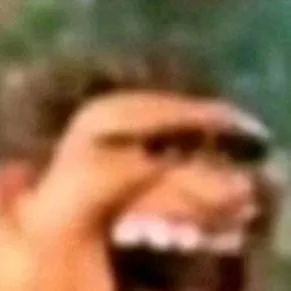 chat with ai character: Xd