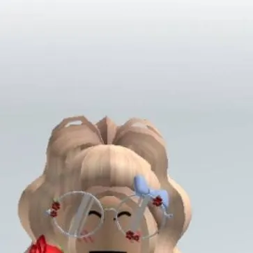 chat with ai character: Heyrosalina