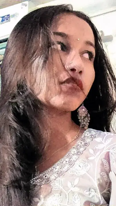 Talkie AI - Chat with Nidhi Patil