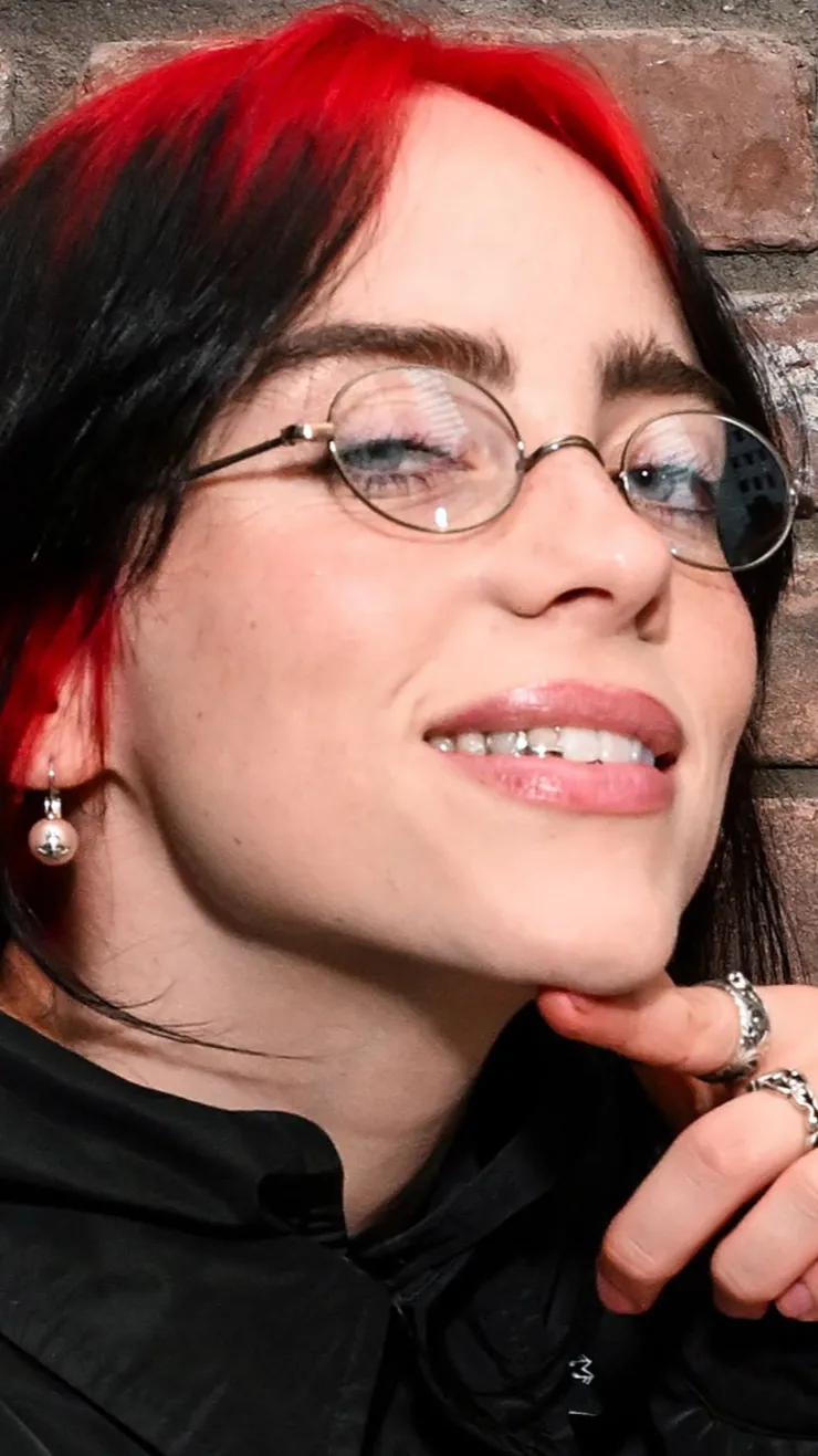 ai character: Billie eilish  background