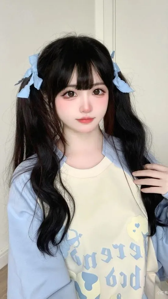 ai character: 𝐌𝐞 background