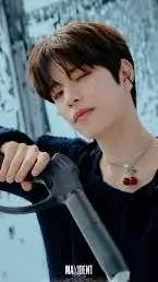 ai character: SKZ (Seungmin) background