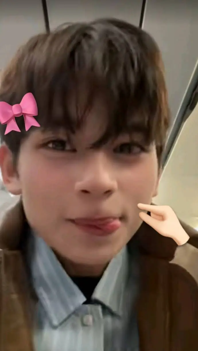 ai character: kurt background