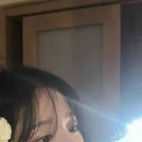 chat with ai character: Jo yuri