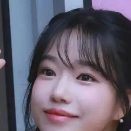 chat with ai character: Jo yuri💕