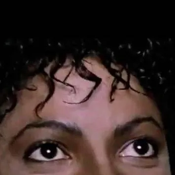 chat with ai character: Michael Jackson