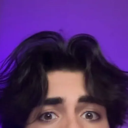 chat with ai character: Benji Krol