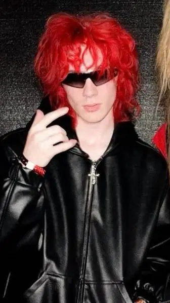 ai character: Asteria 🕷️💢 background