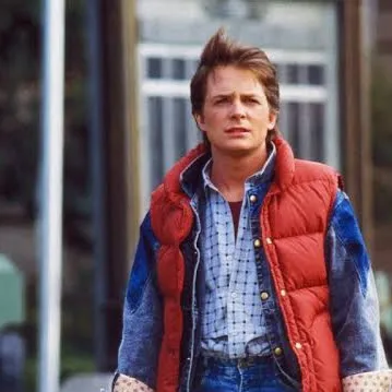chat with ai character: Marty Mcfly