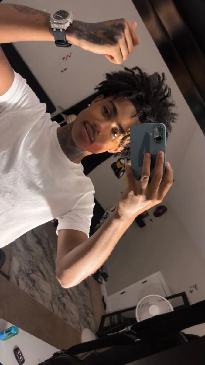 Talkie AI - Chat with sy'ear