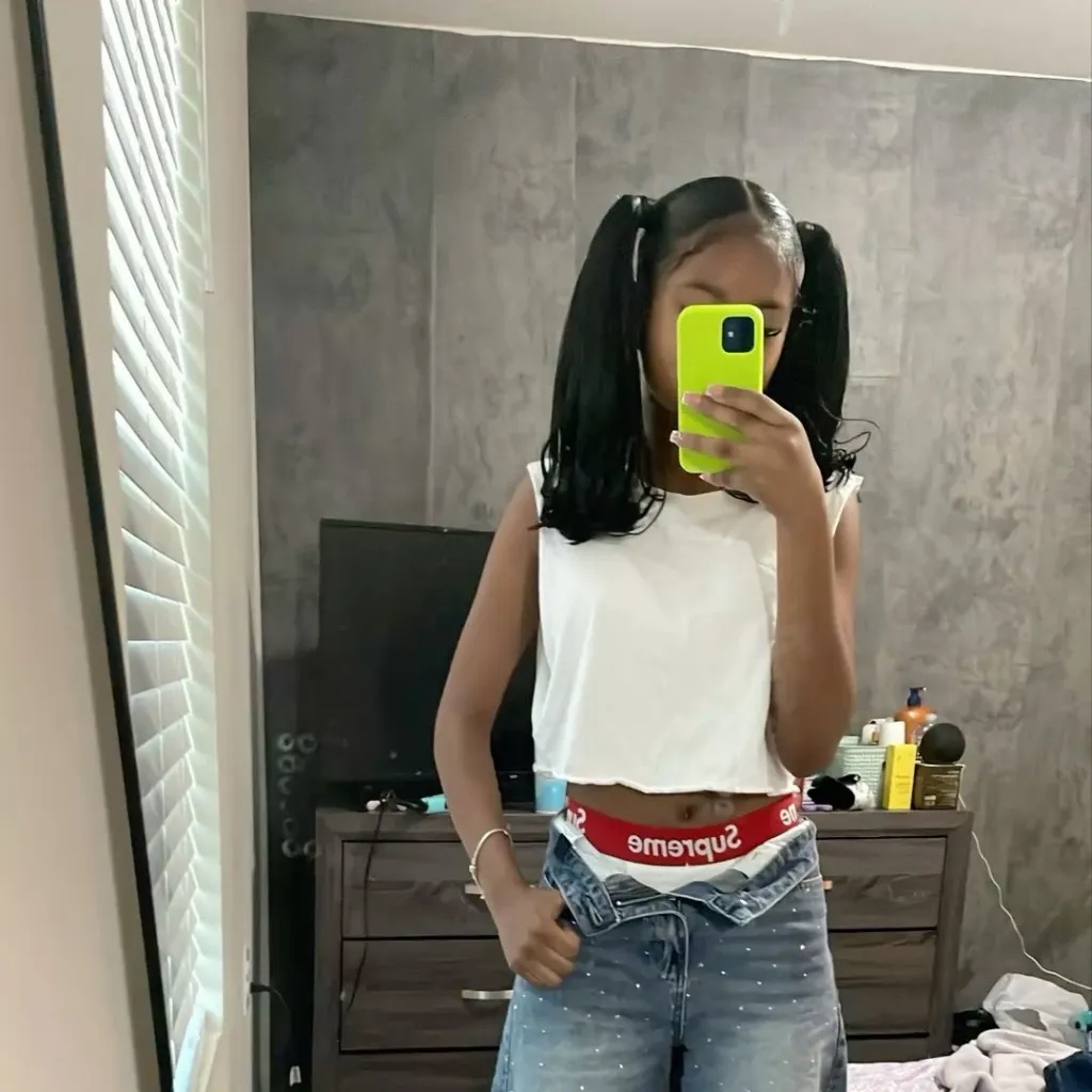 chat with ai character: serenity