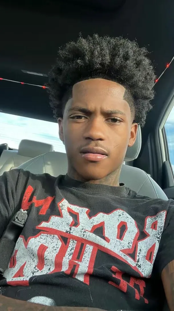 ai character: keem background