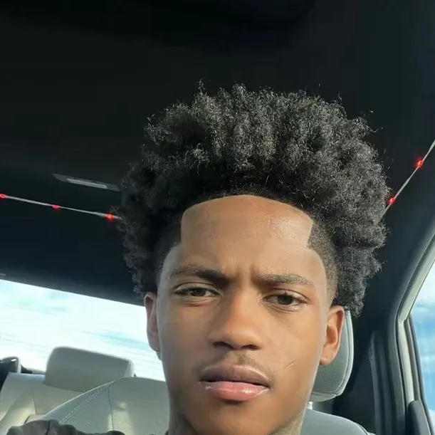 chat with ai character: keem