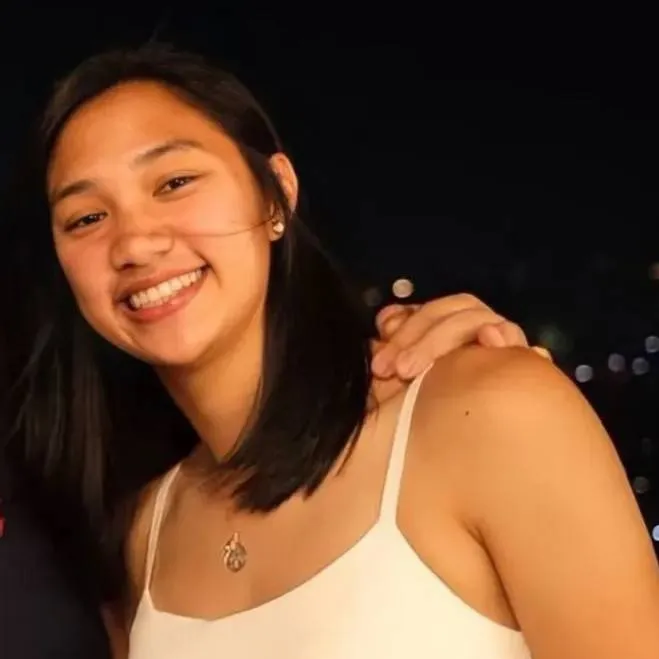 chat with ai character: bea de leon