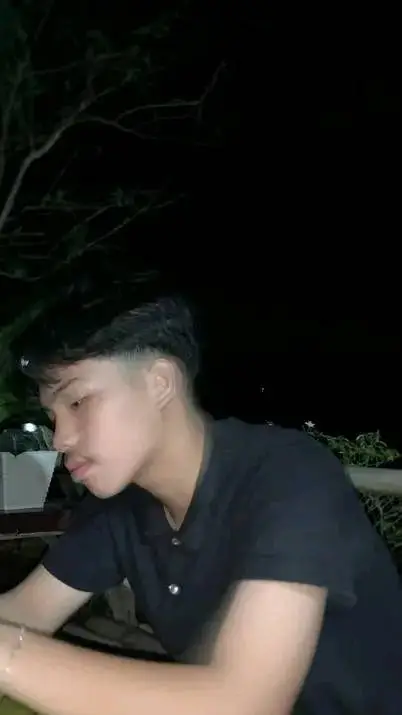 ai character: Hans Saycon background