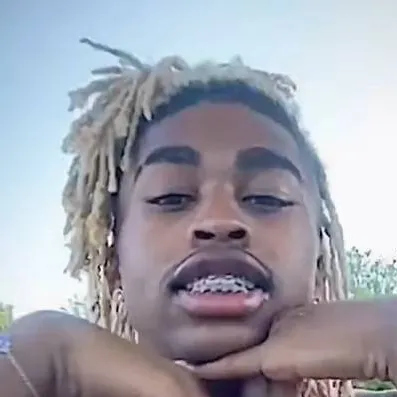 chat with ai character: Kael