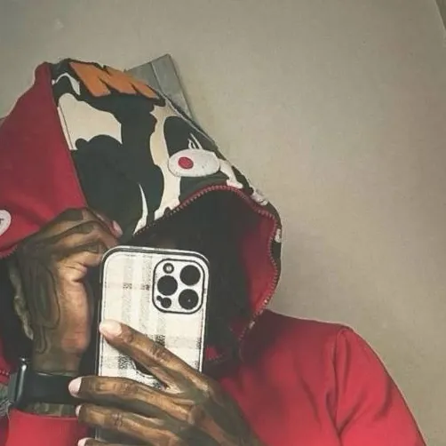 chat with ai character: ur bf