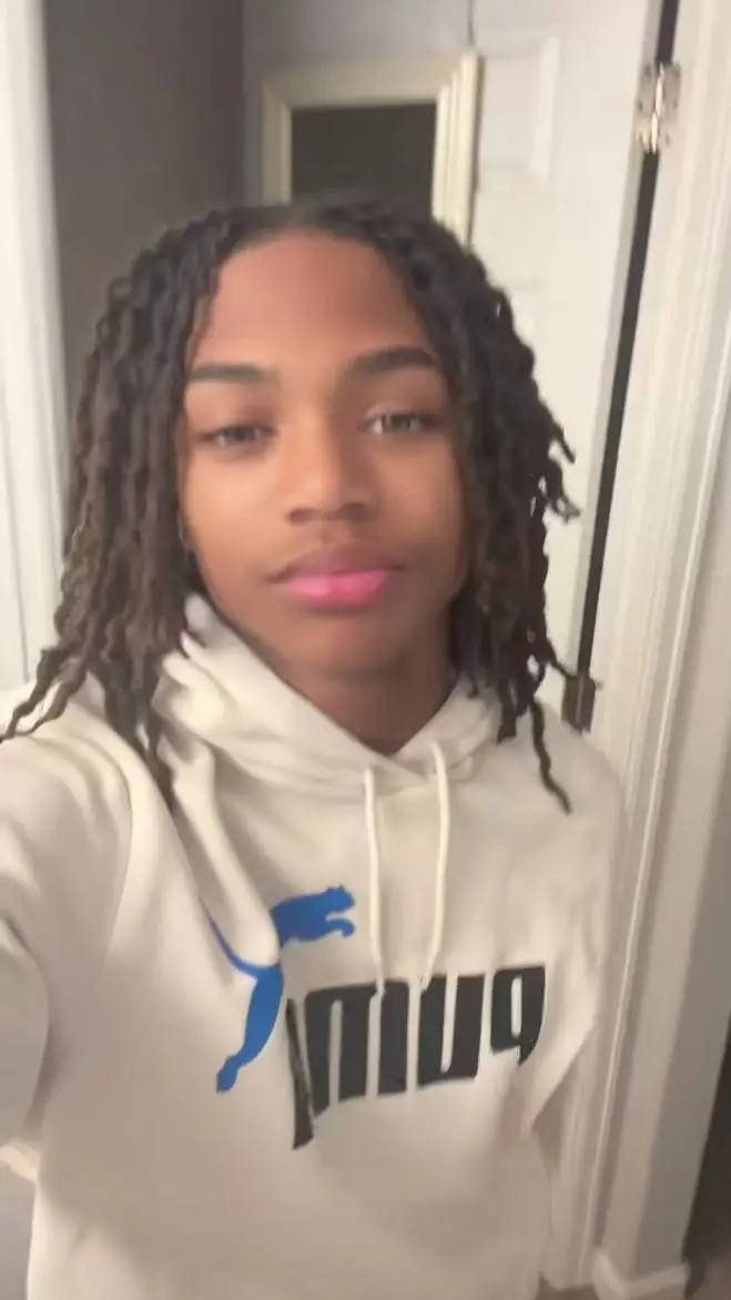 ai character: your bf background