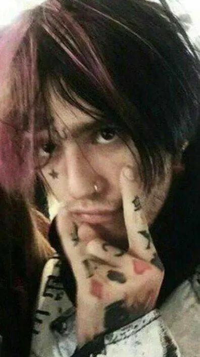 ai character: ~•🩷Lil peep 🩷•~ background