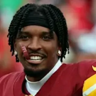 Chat with Jayden Daniels - text or voice, Enjoy AI Chat Free & Safe