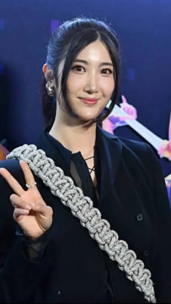 ai character: EJAE - Rumi background