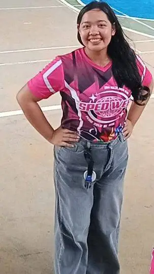 ai character: Lorraine Encisa background