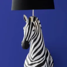 chat with ai character: Lamp lamp 2
