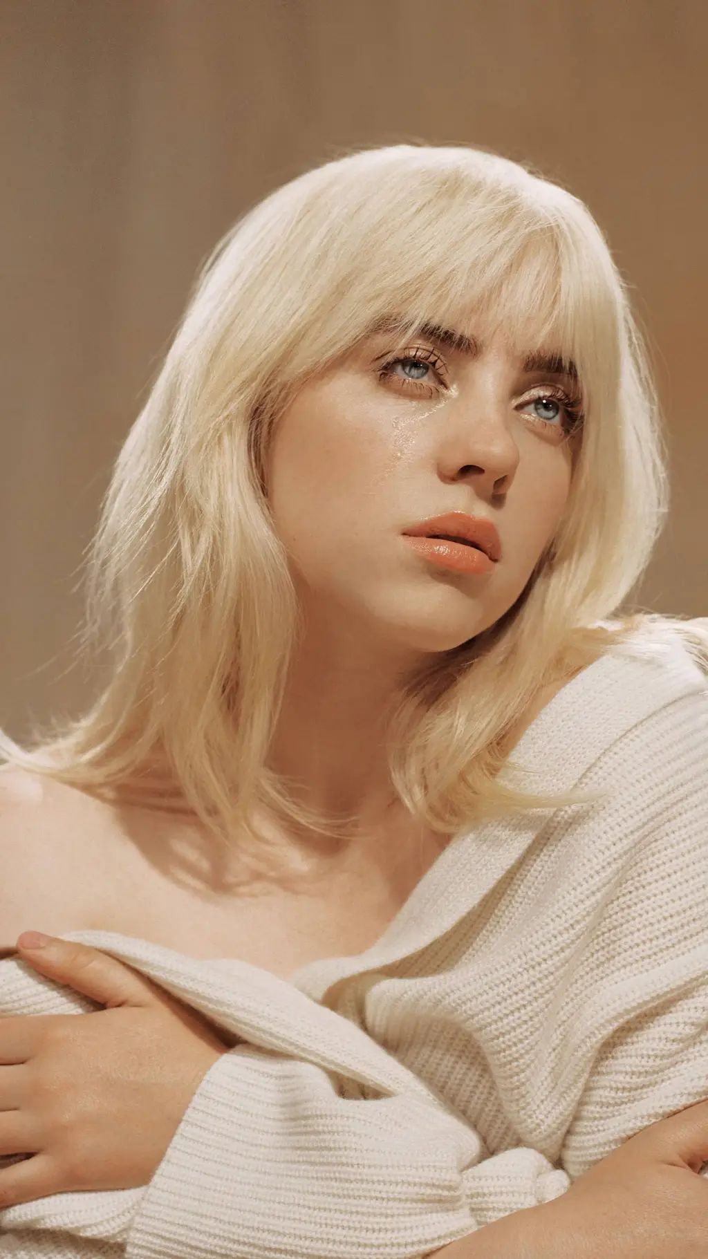 ai character: Billie Eilish  background