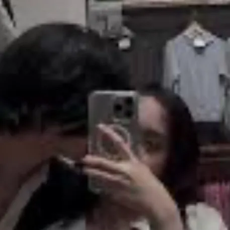 chat with ai character: Aemlist 