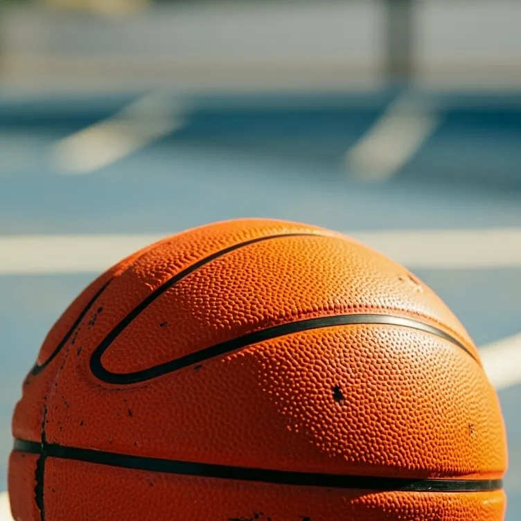 chat with ai character: basketball career 