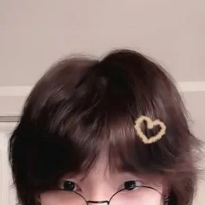 chat with ai character: нуυиנιи ♡