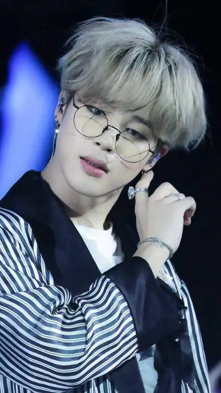 ai character: Jimin ☆• background
